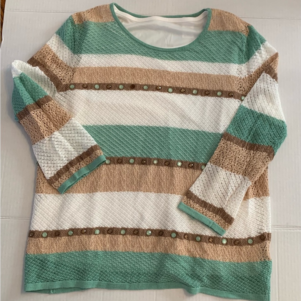 Alfred Dunner light sweater with built in cami.  Size M